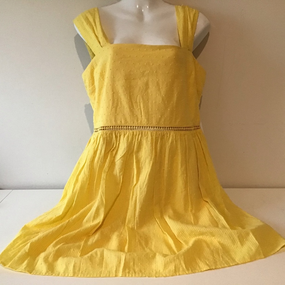 Dress Junior’s 13 Bright Yellow Halter NWT $40